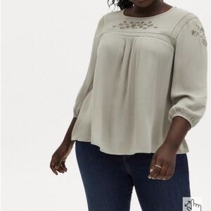 Crinkle Gauze Embroidered Top